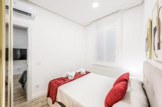 Modern apartment on Gran Via - 3