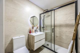 Modern apartment on Gran Via - 1