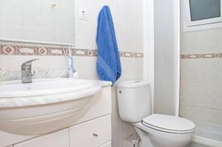 3rooms, 10 minAirport, free parking, public transp - 1