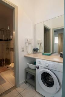 Dora Studios by PaxosRetreats - 9