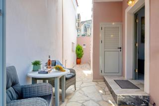 Dora Studios by PaxosRetreats - 5