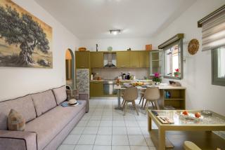 Dora Studios by PaxosRetreats - 3