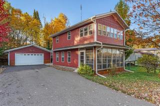 Red Arbor Retreat in Arbor Vitae WI - 9