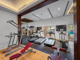 Stylish Stay 2 Bedroom Minutes from Burj Khalifa - 2