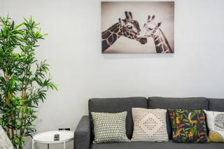 Large House Nr Station 4 Contractors, Free Parking - 0