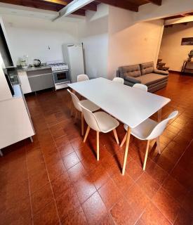 Amplio departamento renovado en el centro de la ciudad - 8