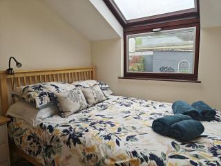 3 Bed in Padstow oc-d33649 - 1