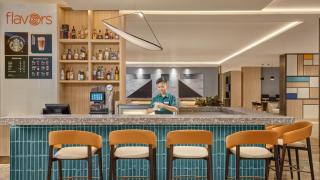 Holiday Inn & Suites Makati by IHG - 2