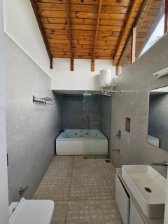 StayGuru Luxury Villa - 7