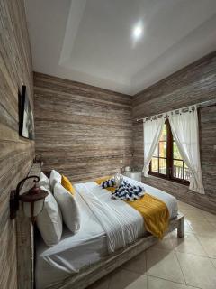 Tiki bar and more - 1