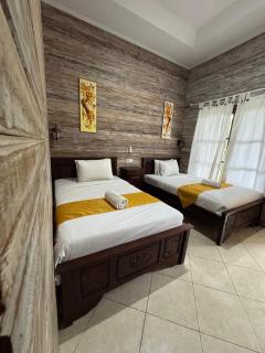 Tiki bar and more - 4