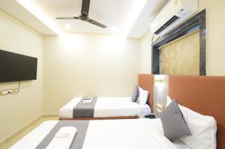 Mio Hotels Madhapur - 3