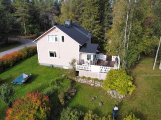 Villa Rollo - Spacious Home with Sauna near City Center - 8