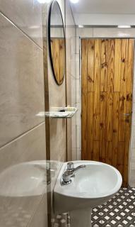 Amplio departamento renovado en el centro de la ciudad - 4