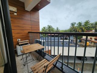 The Harmony - 1BHK Retreat - Pool, Parking, 5min to Candolim Beach, North Goa - 6