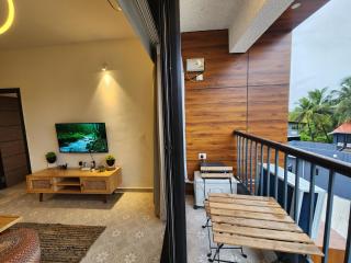 The Harmony - 1BHK Retreat - Pool, Parking, 5min to Candolim Beach, North Goa - 3