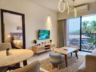The Harmony - 1BHK Retreat - Pool, Parking, 5min to Candolim Beach, North Goa - 1