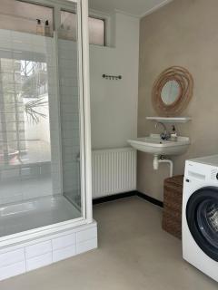 The Surf House Noordwijk - 6