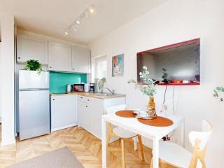 Greenline Studio City Center - 7