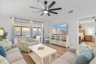 Tranquil Tides Beach House - 3