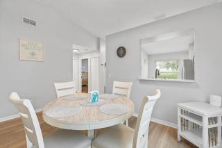 Tranquil Tides Beach House - 1