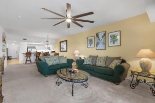 Oceanwalk 11-603 - 5