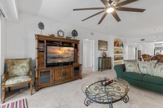 Oceanwalk 11-603 - 3