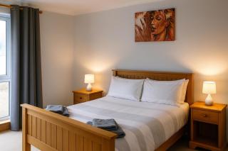 3 Bed Bungalow - Sleeps 6 - Pet Friendly - Parking - 9