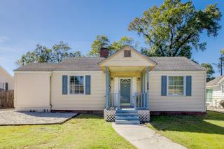 Quiet Savannah Retreat - 0