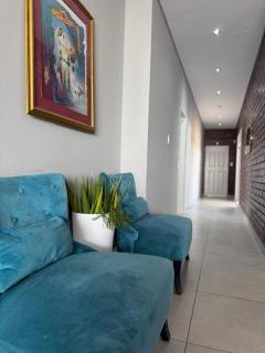 Glowti Event & Guest House - 8