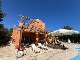 Sabina Lagoon-Front Retreat - 5