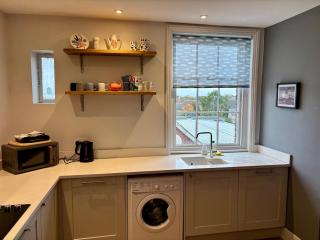 Aspen-free parking-Grade II listed-second floor two bedrooms apartment - 7