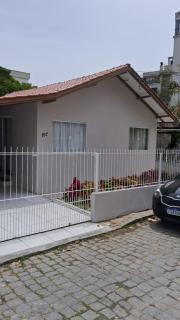 Casa no centro de Bombinhas - 0