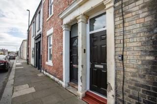 Jackson Street Wi-fi Parking Vacant Nest - 6