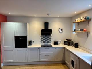 Aspen-free parking-Grade II listed-second floor two bedrooms apartment - 5