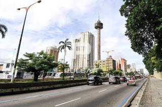 Apartamento de 2 quartos com vaga de garagem para carros pequenos - 7