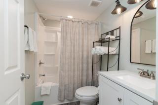 Dual-Family Retreat Sunlit Haven - 1