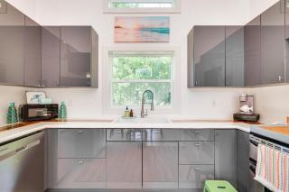 Fish, Boat and Unwind Gem 6 Mi to Gulf Shores Beach - 2