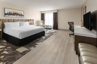 Crowne Plaza Nashville Airport by IHG - 4