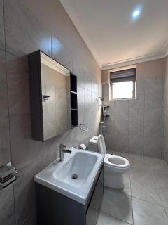 Rokans Pearl Kyanja - 5