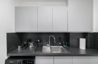 Cozy Shoreditch Studio Apartment - 5