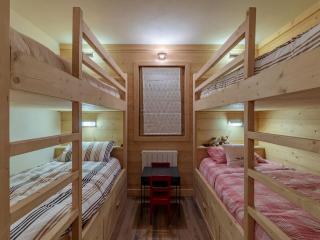 Très bel appartement 6 pièces pour 12 personnes dans le quartier résidentiel du Belvédère à Méribel proche des pistes - FR-1-411-989 - 1