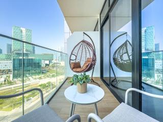 Fantastic Studio - Full Canal & Cleveland Views - 5 min walk from Cleveland, ADGM and Galleria - Perfect for Corporate Travelers - Big Balcony - Heart of Maryah Island - 7