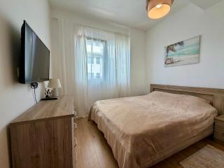 Comfortable City Apartment - 1