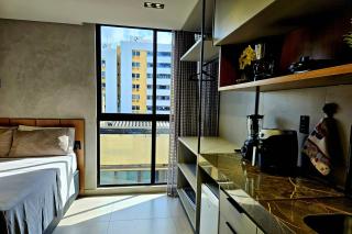 Flat a 50m da praia, com cozinha, estacionamento, recepção 24h, academia, lavanderia, Wi-Fi, mini mercado, Rooftop com piscina, churrasqueira e vista incrível - 3