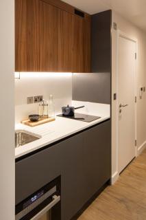 StayCozy in Croydon - 7