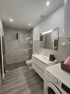 Centeano Beach Apartment - 2