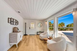 Dock, Dine & Unwind – Coastal Vibes Await - 5