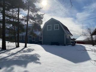 Glamping in a Bungalow Deluxe by the Forest w Swimmingpool near Golf and the Baltic Sea Beach - Järna - 2