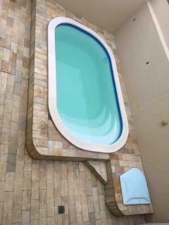 Casa Inteira com PISCINA no centro de Balneário Camboriú - 7